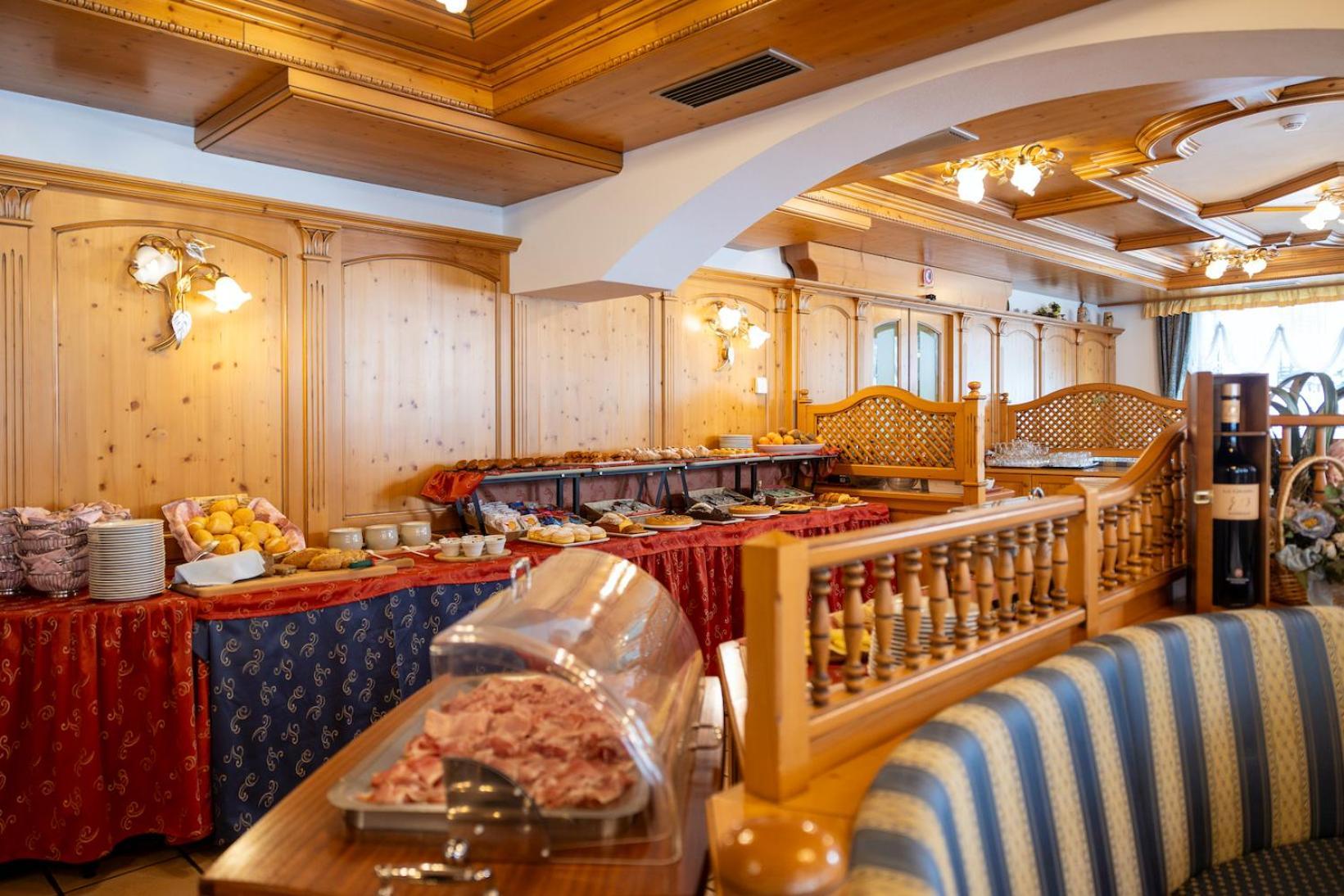 Sport Hotel Cristal Falcade Ngoại thất bức ảnh